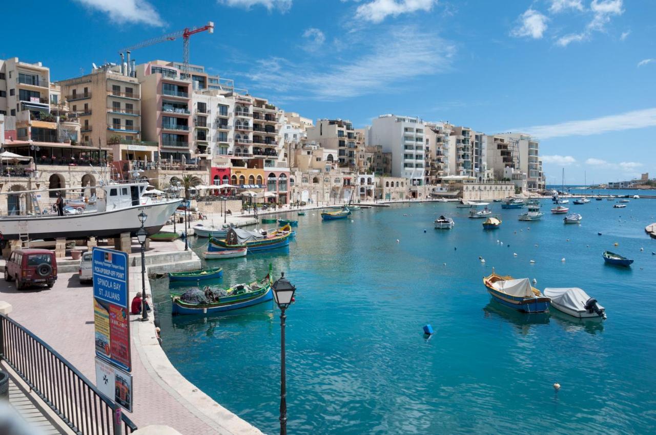 Deluxe Steps To St George's Bay Appartement San Ġiljan