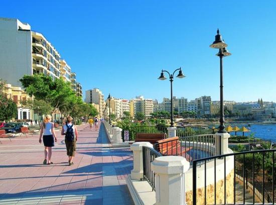 Deluxe Steps To St George's Bay 公寓 Saint Julian's